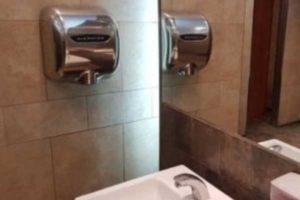 secador de mano para baños públicos